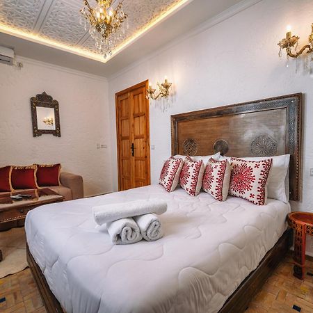 Hotel Dar Bleumain Chefchaouen Esterno foto