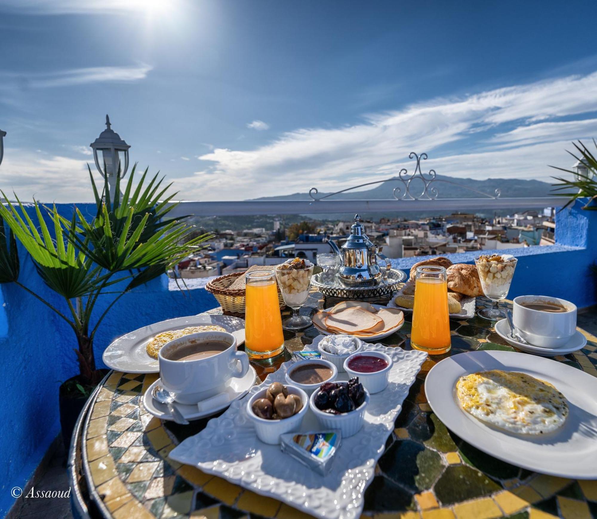 Hotel Dar Bleumain Chefchaouen Esterno foto